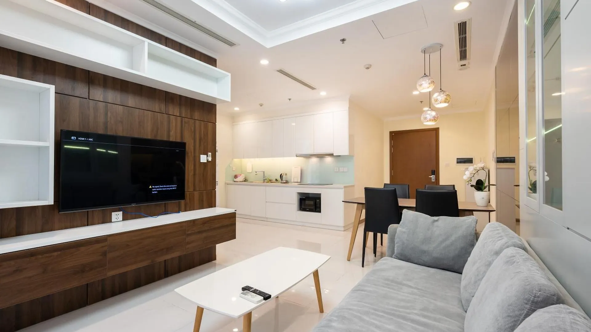 Vinhomes Landmark Luxury Estates In Binh Thanh Ho Chi Minh City Apartment