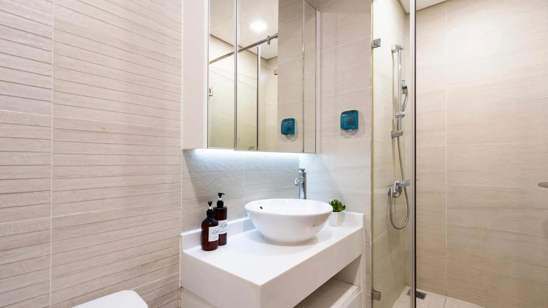 Vinhomes Landmark Luxury Estates In Binh Thanh Ho Chi Minh City Apartment
